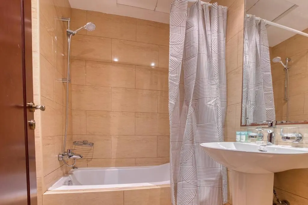 Airy Charming Studio With Sea View Ras al-Khaimah Lägenhet